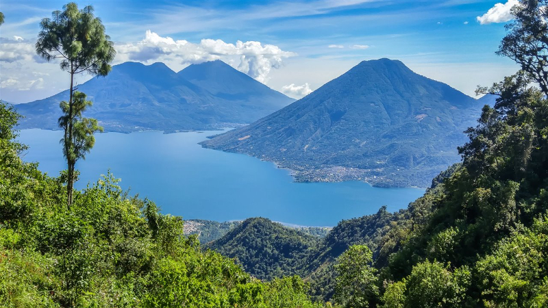 Atitlan-See, Guatemala - Guatemala | Secret World Trip Planner