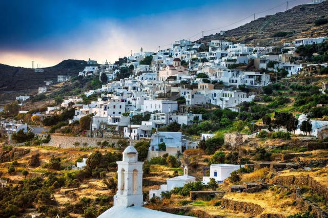 Exploring Beautiful Ysternia Village  — Isternia