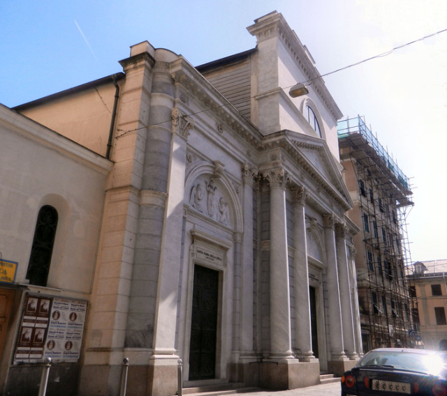 Un paliotto prezioso — Genova