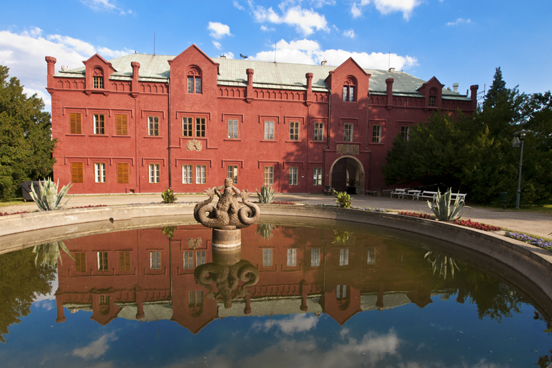 Chateau a Klášterec nad Oh?í - Klášterec nad Oh?í | Secret World Trip Planner