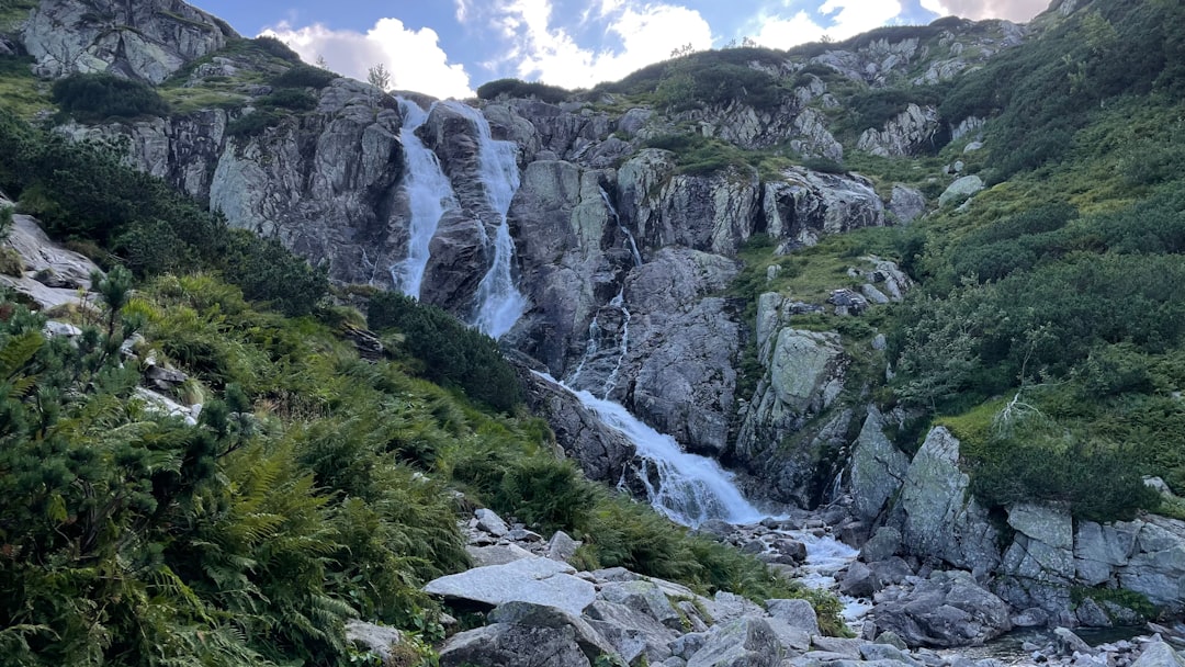 Cascata di Pondel - Pondel | Secret World Trip Planner