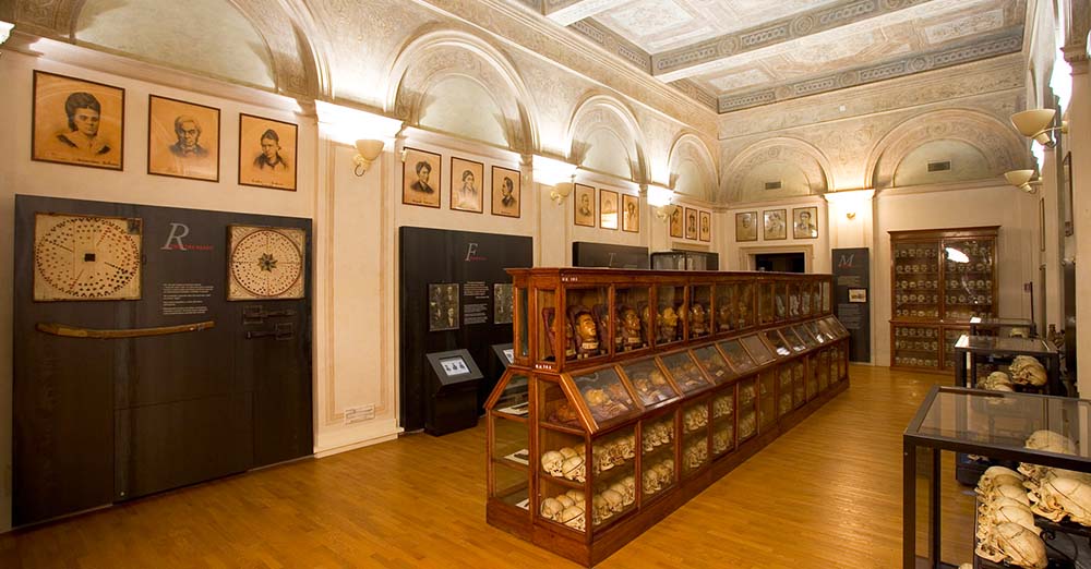 Lombroso-Museum für Kriminalanthropologie - Torino | Secret World Trip Planner