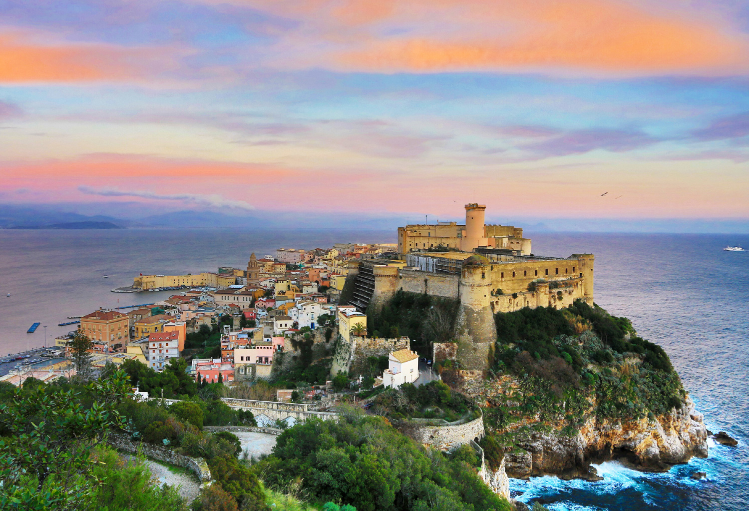 盖塔 - Gaeta | Secret World Trip Planner