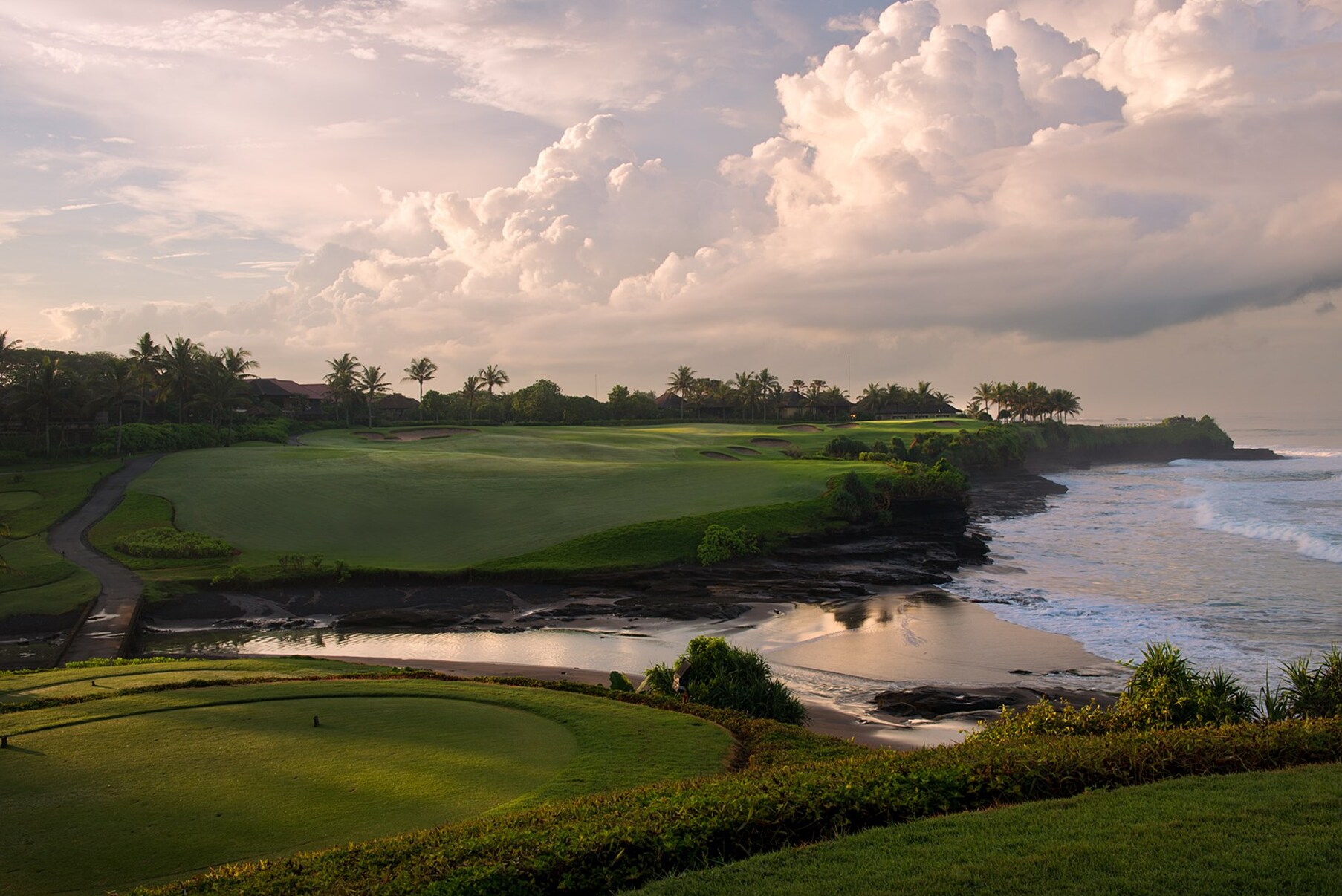 Nirwana Bali Golfplatz: einer der schönsten Golfplätze Balis — Kabupaten Tabanan
