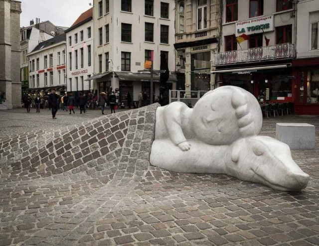 Statue von Nello und Patrasche — Antwerpen