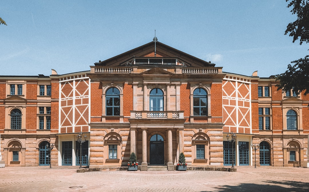 Theater der Welt | Opernhaus der Markgrafen - Bayreuth | Secret World Trip Planner