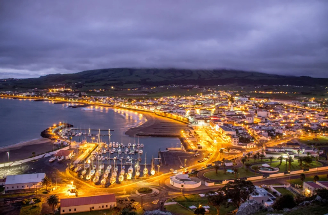 Vitoria Beach - Praia da Vitória | Secret World Trip Planner