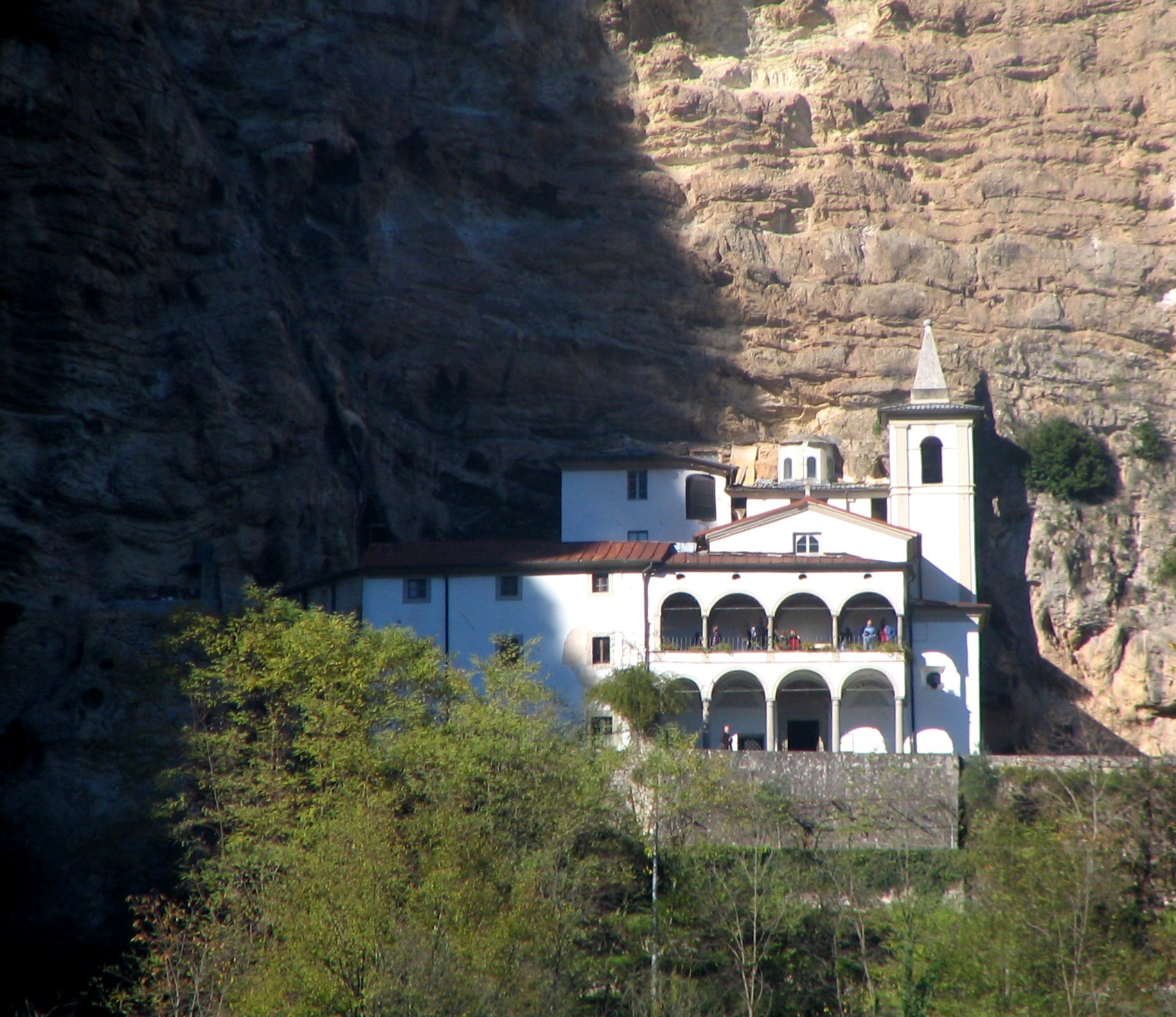 Kalomini Ermitaji - Vergemoli | Secret World Trip Planner
