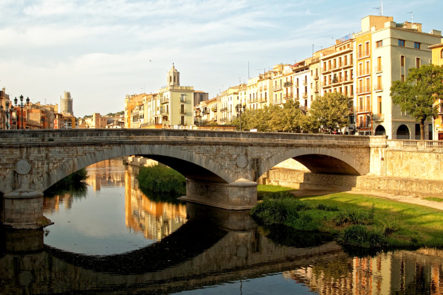 Punto di vista sul fiume Onyar — Girona