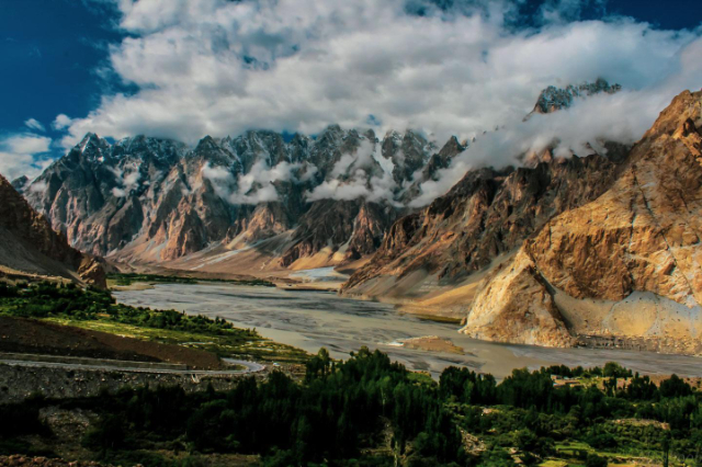 Le cime della Cattedrale di Passu - Hunza Nagar | Secret World Trip Planner