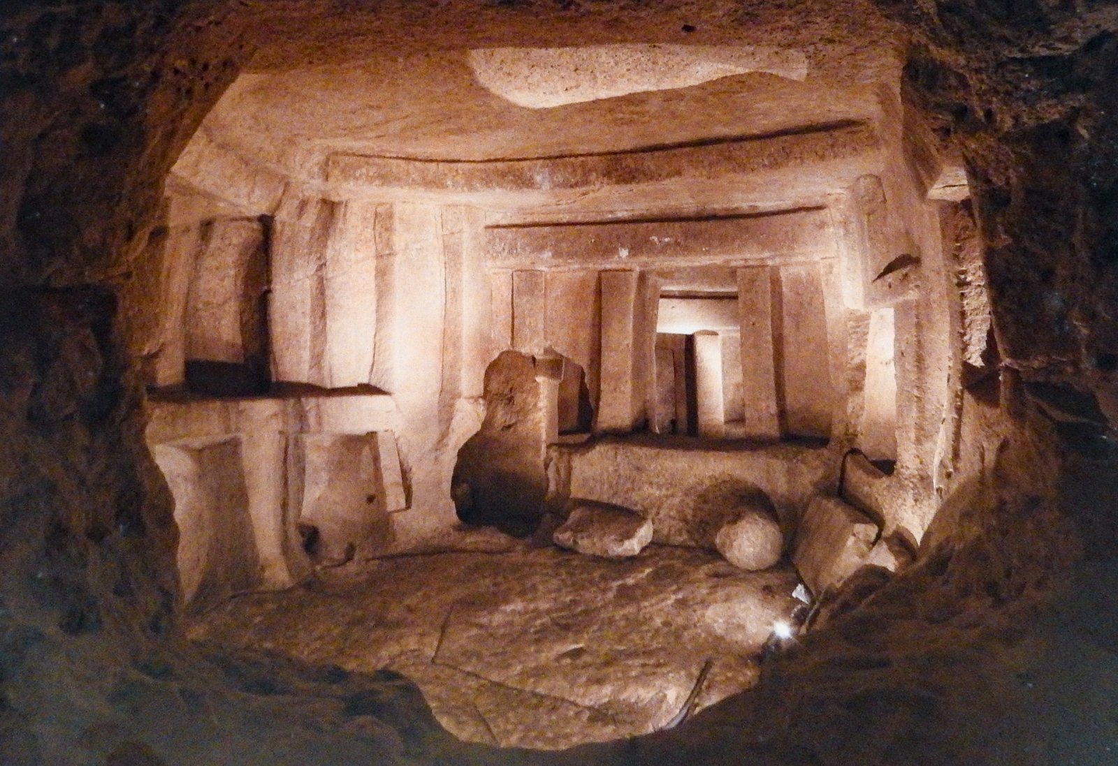 Hal-Saflieni Hypogeum:the underground temple - Ra?al ?did | Secret World Trip Planner