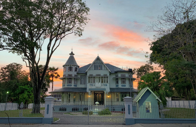 Haus Knowsley - Port of Spain | Secret World Trip Planner