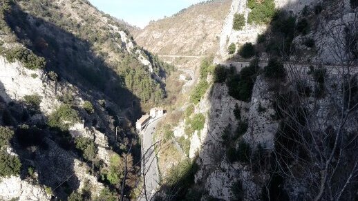 Die Bottaccione-Schlucht - Gubbio | Secret World Trip Planner