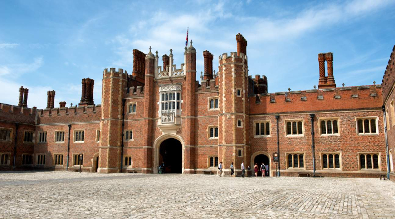 Palazzo di Hampton Court - Molesey | Secret World Trip Planner