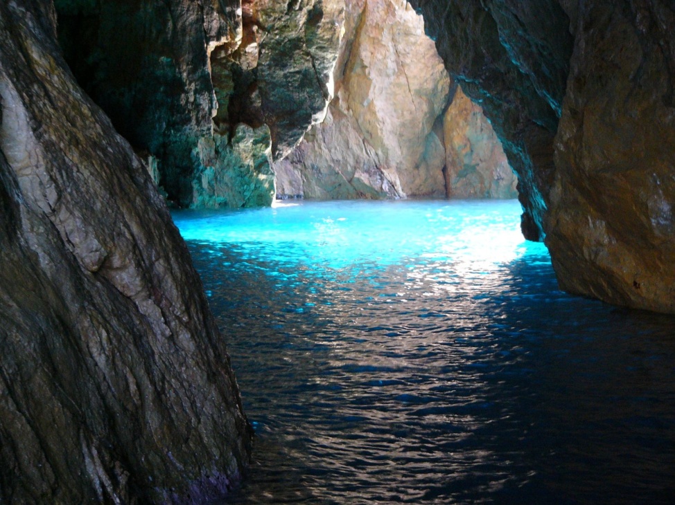 Μπλε σπηλιά - Anacapri | Secret World Trip Planner