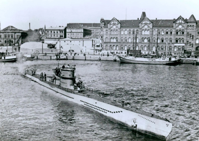 Nazi U-Boot-Bunker in La Rochelle — La Rochelle