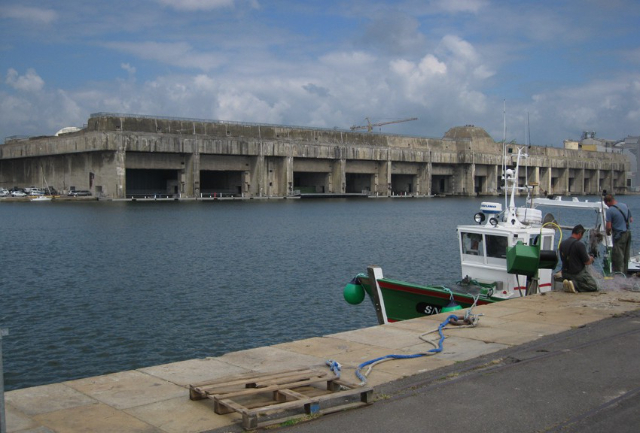 Nazi U-Boot-Bunker in La Rochelle - La Rochelle | Secret World Trip Planner