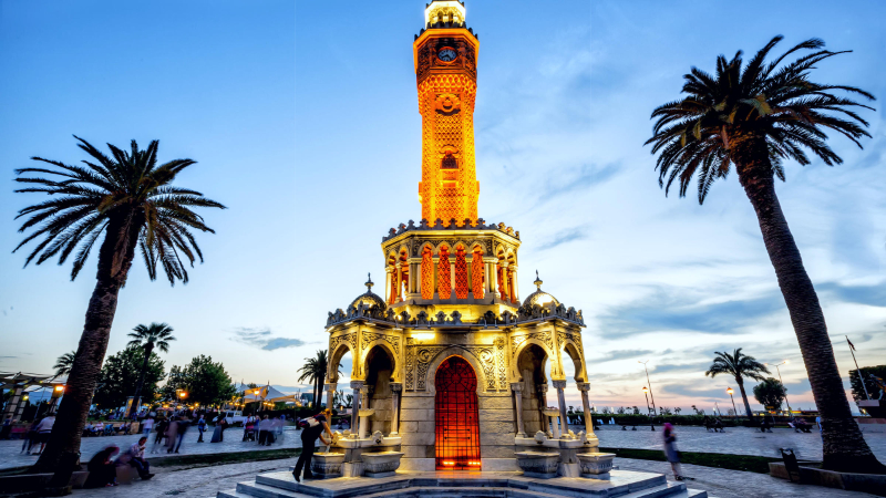 Izmir Clock Tower - İzmir Saat Kulesi | Secret World Trip Planner