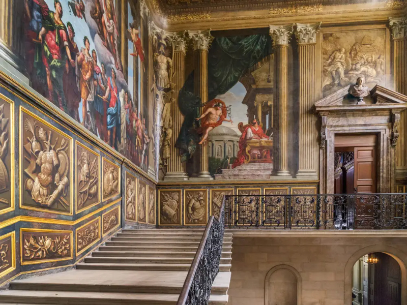 Hampton Court Palace - Molesey | Secret World Trip Planner