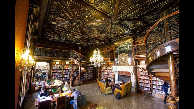 Großstadtbibliothek Ervin Szabó — Budapest