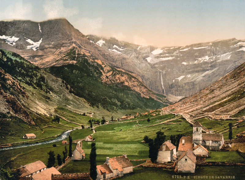Cirque de Gavarnie, France - Gavarnie-Gèdre | Secret World Trip Planner