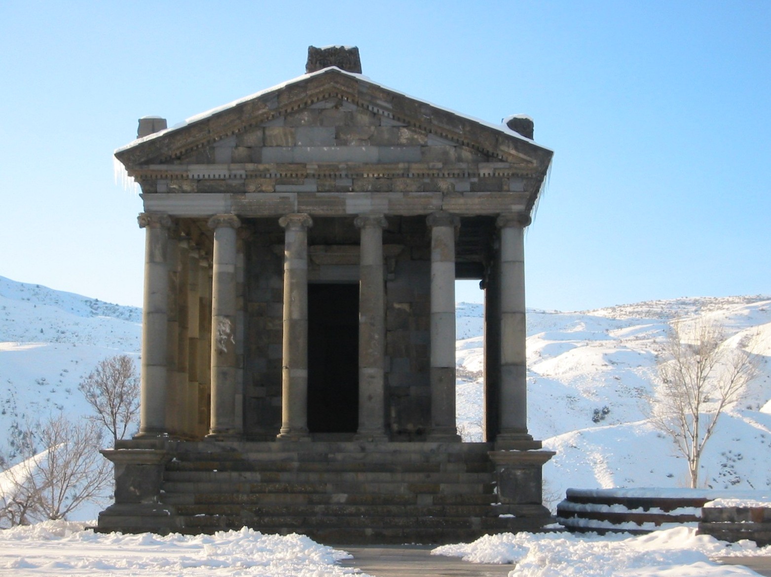 Tempio di Garni - Garni | Secret World Trip Planner