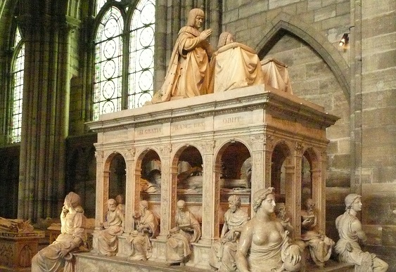 Basilique de Saint-Denis - Saint-Denis | Secret World Trip Planner