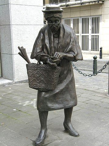 Madame Chapeau - Bruxelles | Secret World Trip Planner