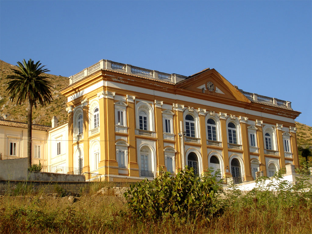 L'antica seteria di San Leucio - Caserta | Secret World Trip Planner