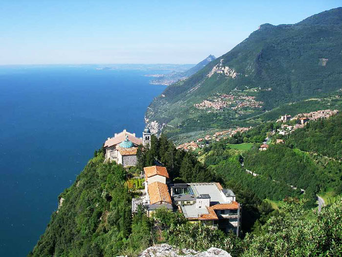 Santuario Montecastello — Montecastello