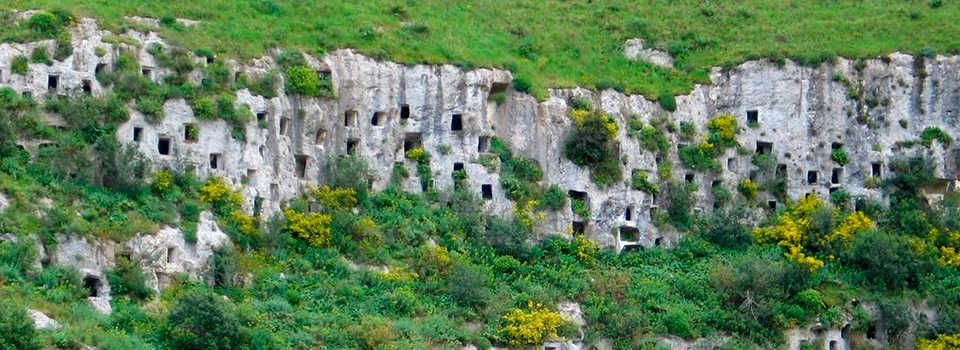 Siracusa e le necropoli rupestri di Pantalica - Siracusa SR | Secret World Trip Planner