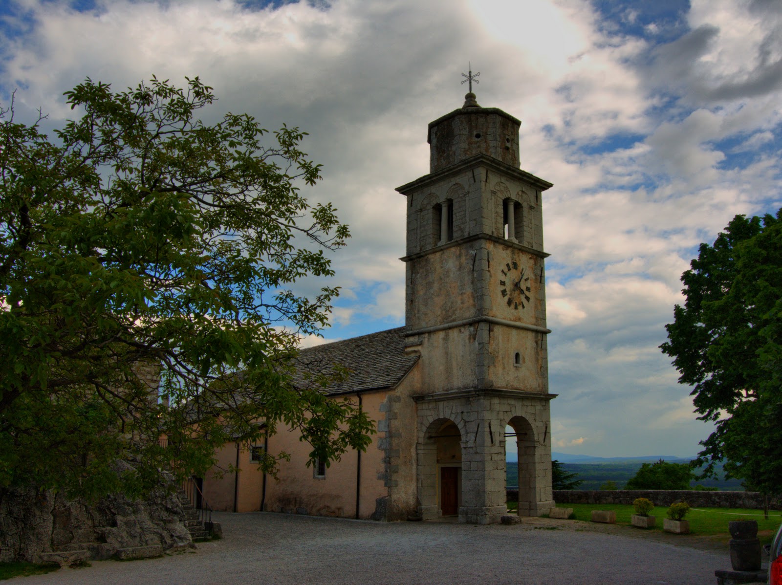 Santuario di Monrupino - Col | Secret World Trip Planner