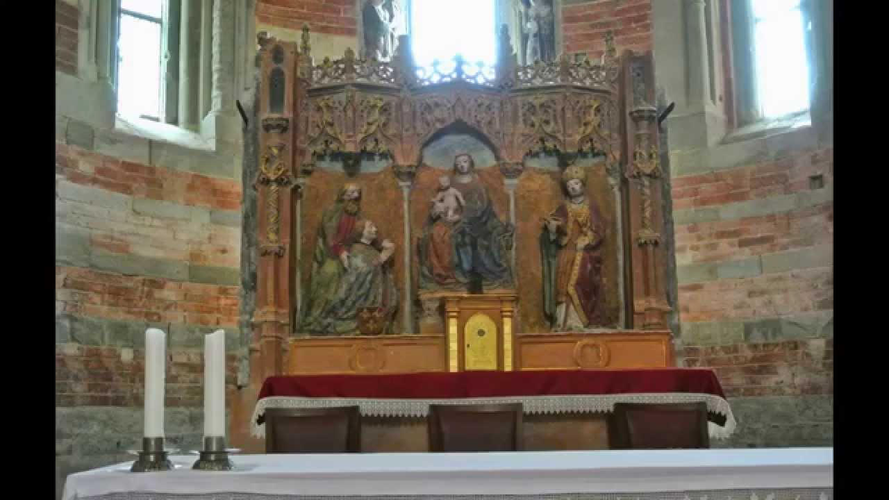  Abbazia di Santa Maria di Vezzolano  — Località Vezzolano