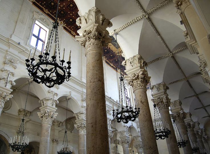 Basilica di Santa Croce - Lecce | Secret World Trip Planner