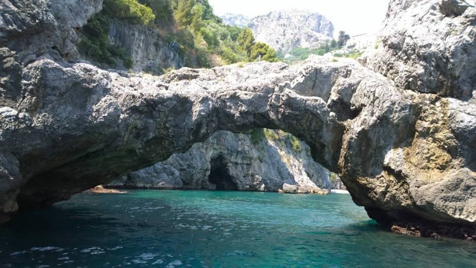 Ponte degli innamorati - Amalfi | Secret World Trip Planner