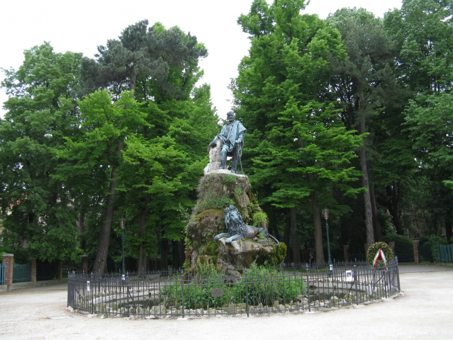 Il fantasma dei giardini della biennale - Riva dei Sette Martiri | Secret World Trip Planner