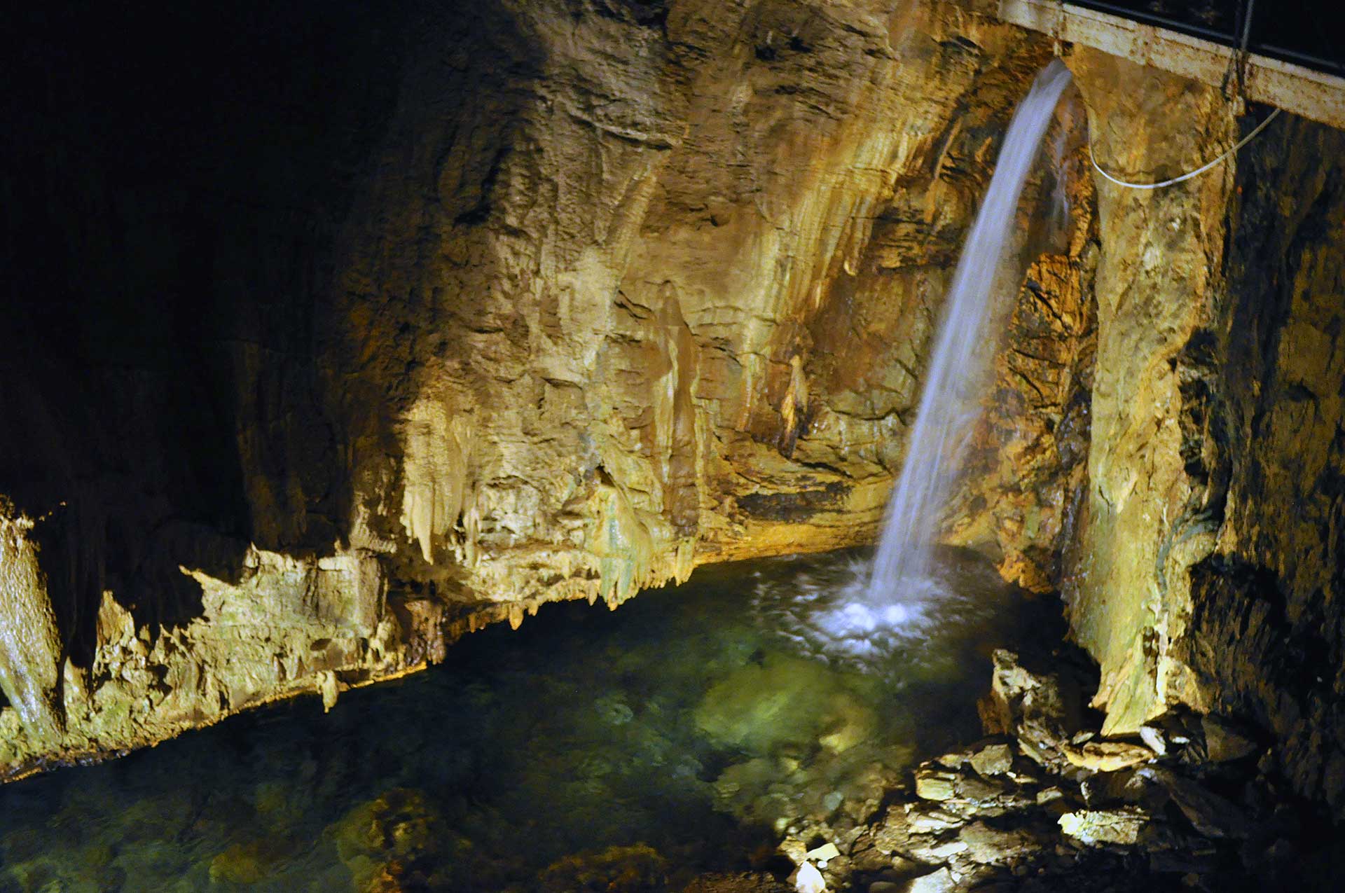 Grotte di Bossea - Bossea | Secret World Trip Planner