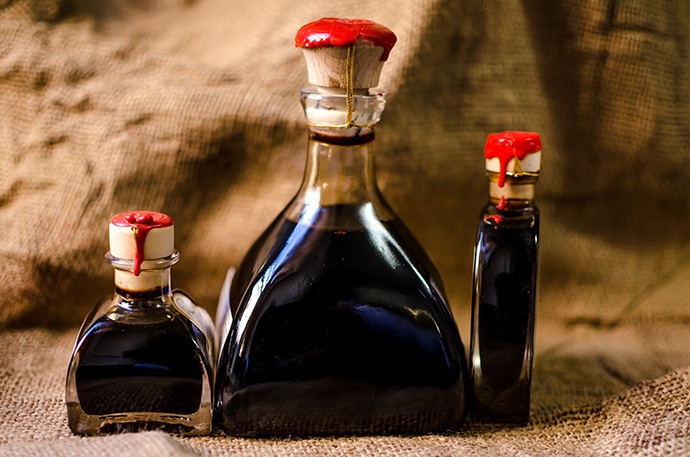 Aceto Balsamico Tradizionale di Modena e R. Emilia DOP — Modena