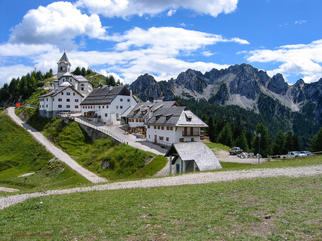 Santuario del Monte Lussari — Monte lussari
