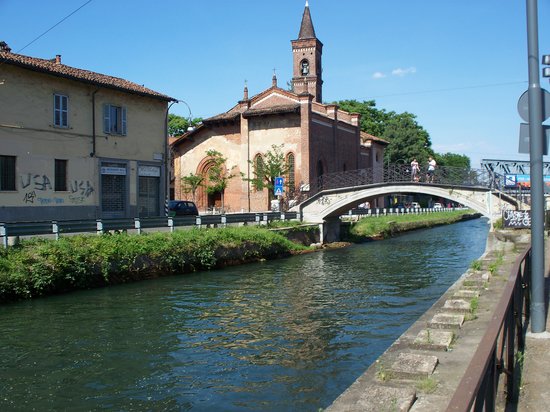 Chiesa di San Cristoforo sul Naviglio - Milano | Secret World Trip Planner