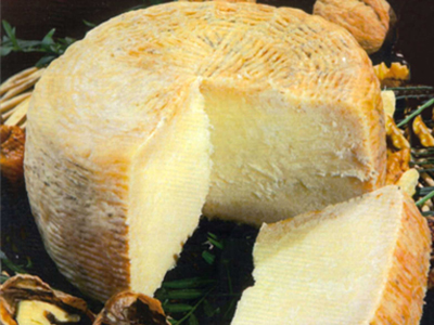 Pecorino di Pietraroja - Pietraroja | Secret World Trip Planner