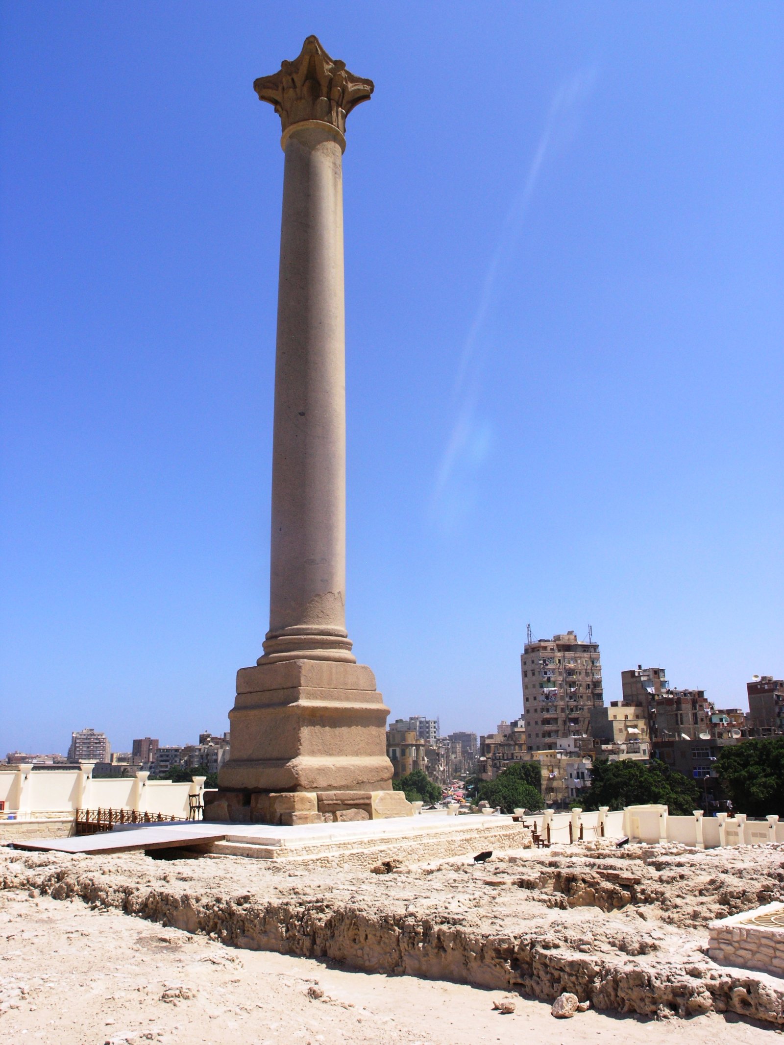 Pompey's Pillar - Alessandria | Secret World Trip Planner