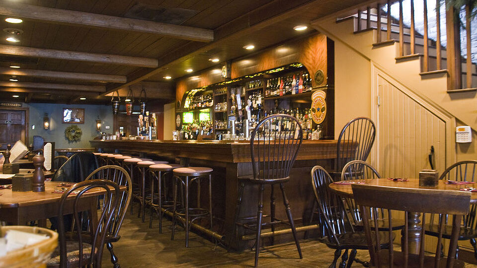 Jessop's Taverne in New Castle — New Castle