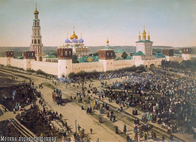Novodevichy is one of the most beautiful corners of Moscow - Moskva | Secret World Trip Planner