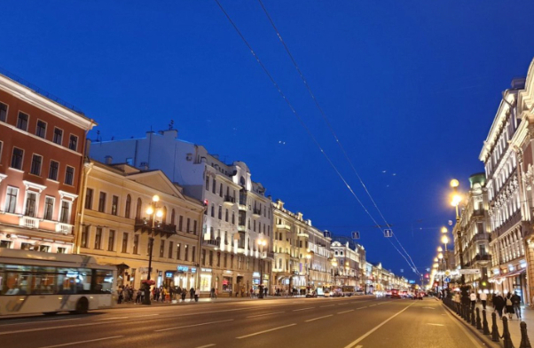 Nevsky Prospect in St. Petersburg - Sankt-Peterburg | Secret World Trip Planner