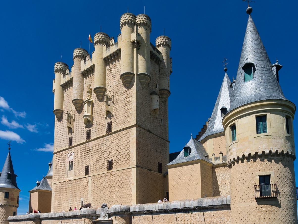 The Alcázar of Segovia ( Segovia Castle ) - Segovia | Secret World Trip Planner