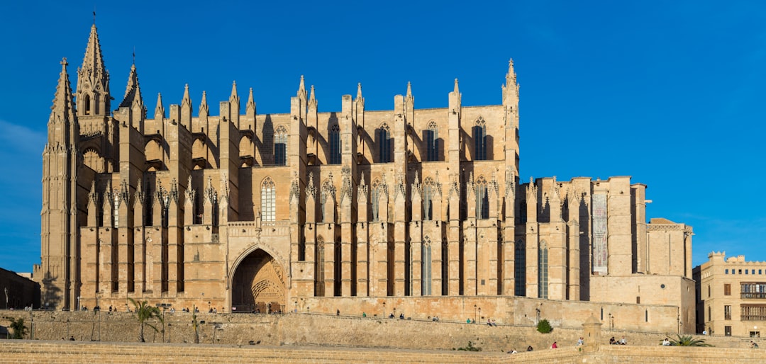 Die Kathedrale von Mallorca - Palma | Secret World Trip Planner
