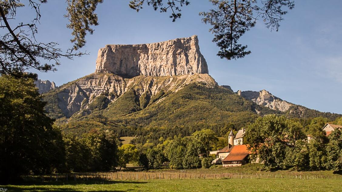 Mont Aiguille: Eines der sieben Wunder des Dauphiné — Isère