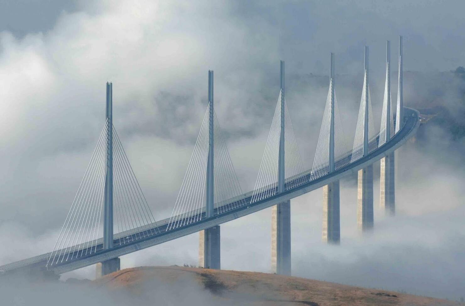 Viaduktbrücke Millau: Die höchste Brücke der Welt - Geheime Welt — La Bastide-Pradines