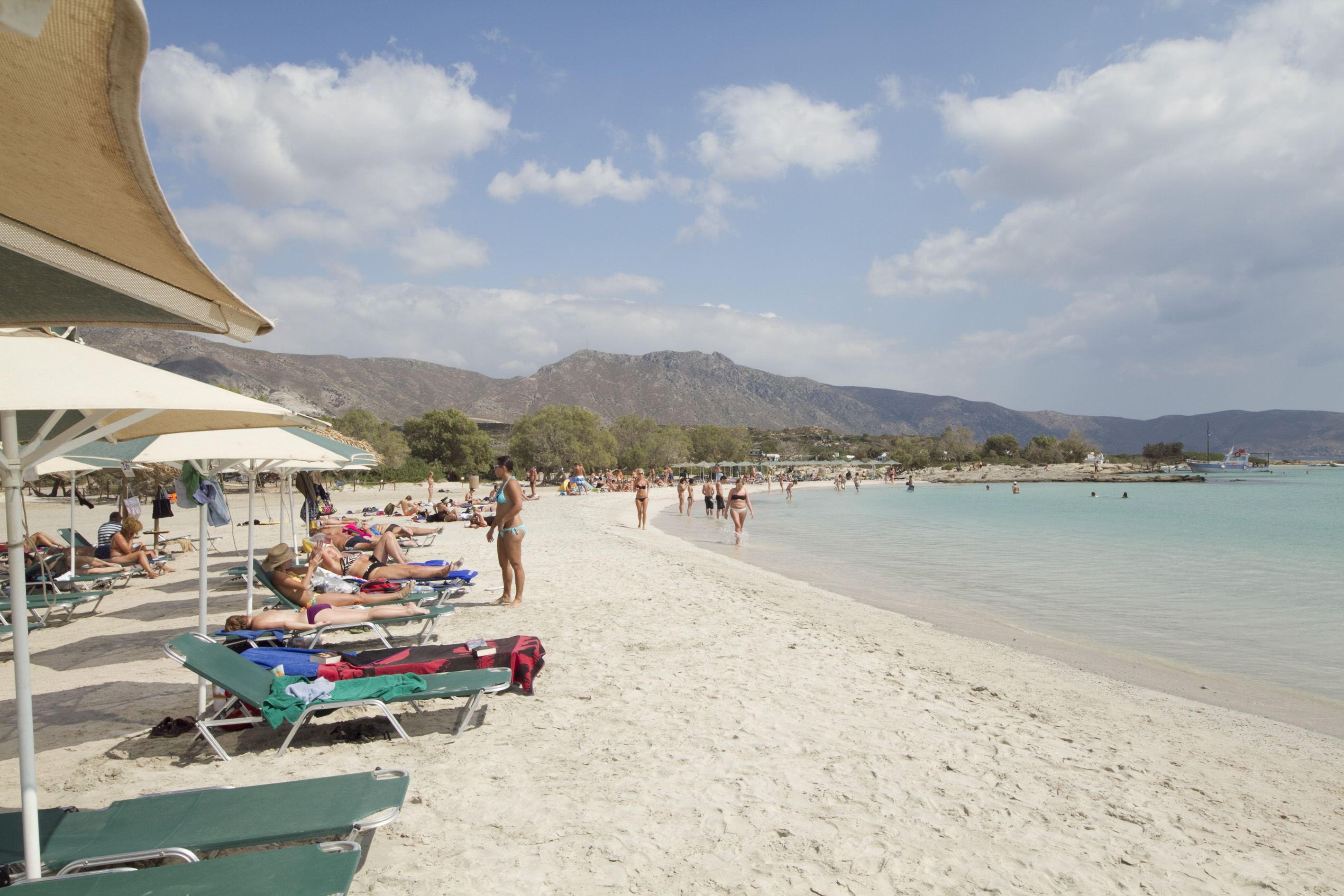 Elafonisi Strand - Elafonisi lagoon | Secret World Trip Planner